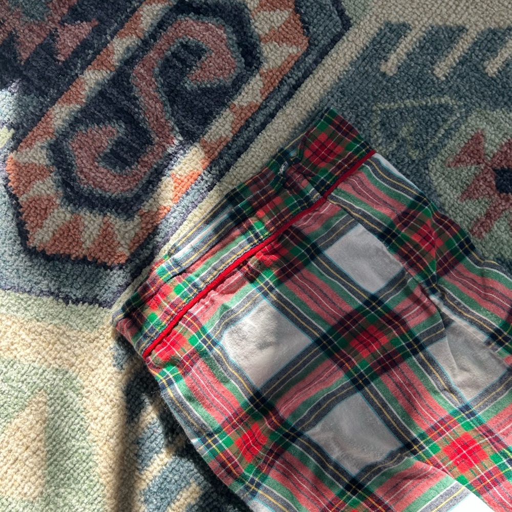 Wondershop Red and Green Plaid Womens Pajama Set - Picture 2 of 8